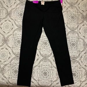 Black skinny pants